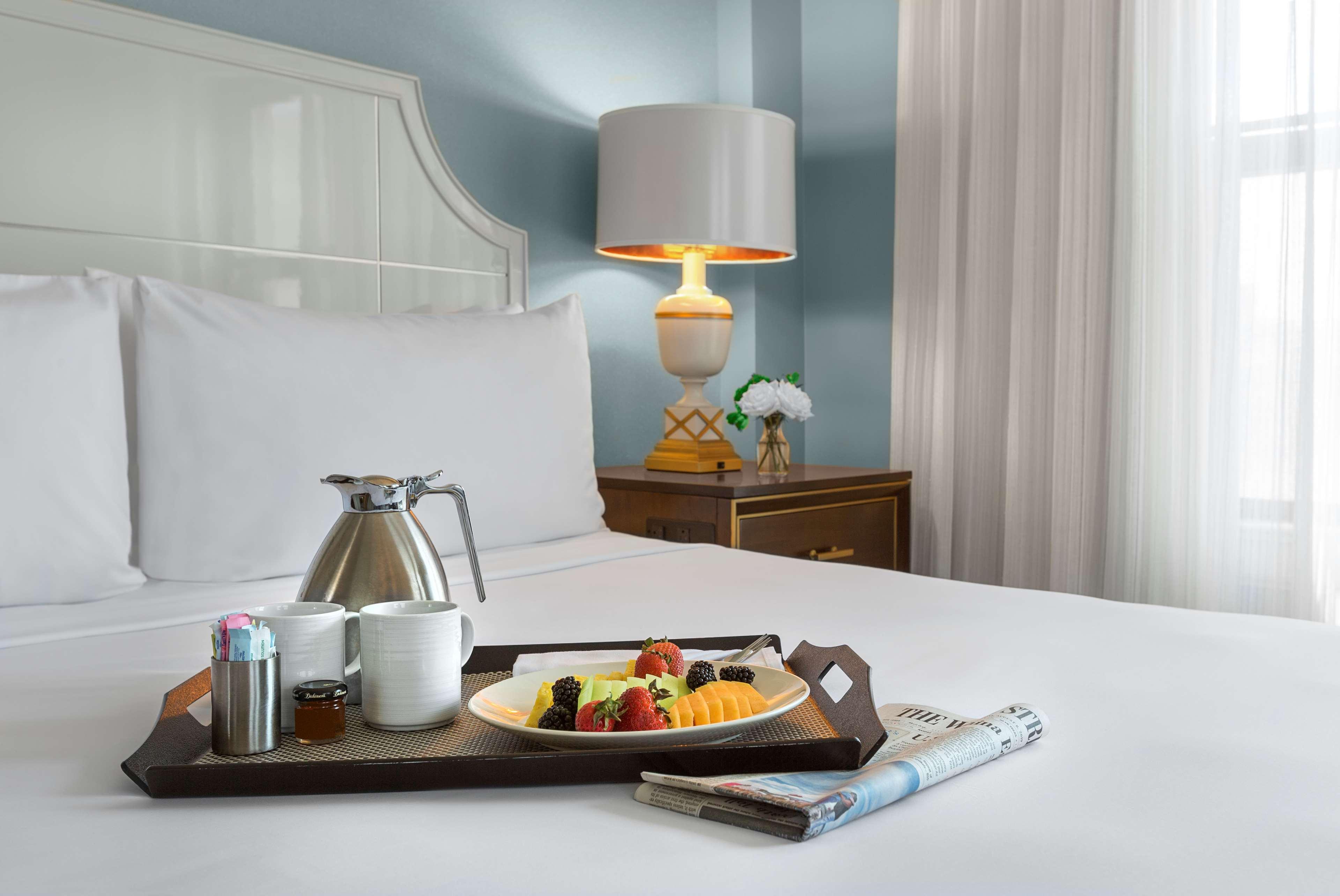 מלון סנט לואיס The Royal Sonesta Chase Park Plaza St Louis מראה חיצוני תמונה